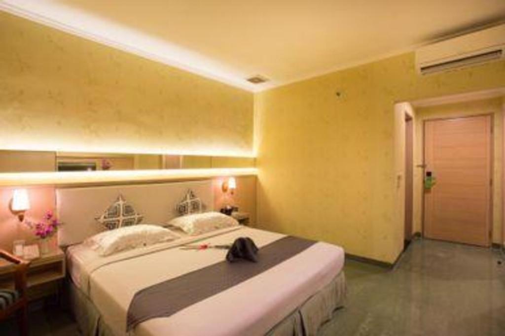 Classic Hotel Jakarta Exterior foto