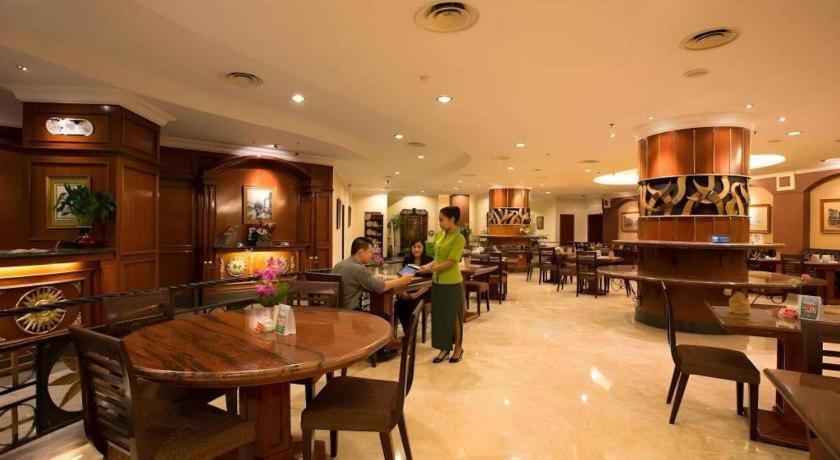 Classic Hotel Jakarta Exterior foto